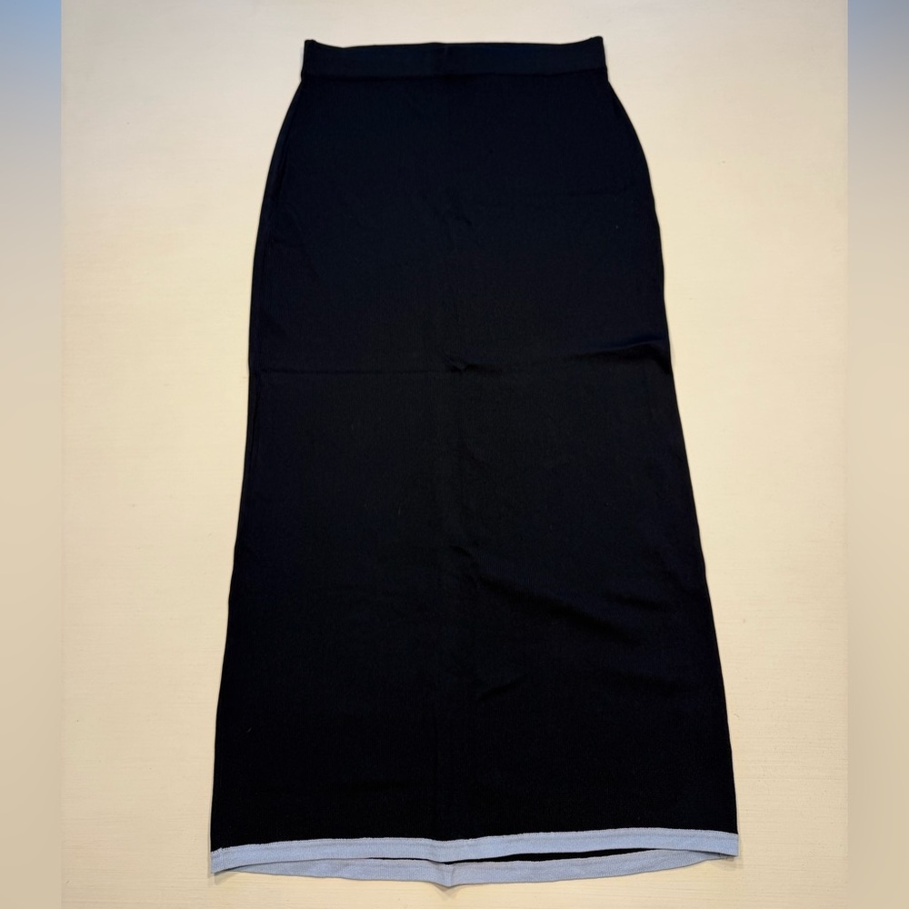 Finity Black Pencil Skirt with Gray Trim